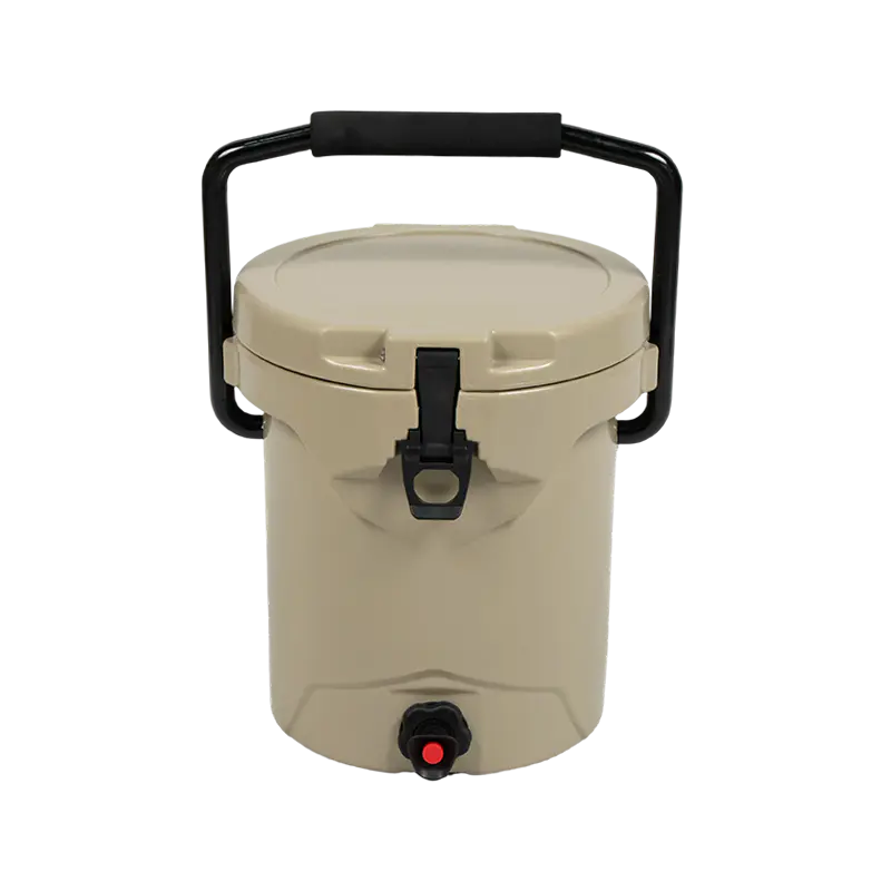 Hộp làm mát quay vòng 10QT có phải là sự lựa chọn nhỏ gọn tốt nhất cho chuyến phiêu lưu tiếp theo của bạn không?